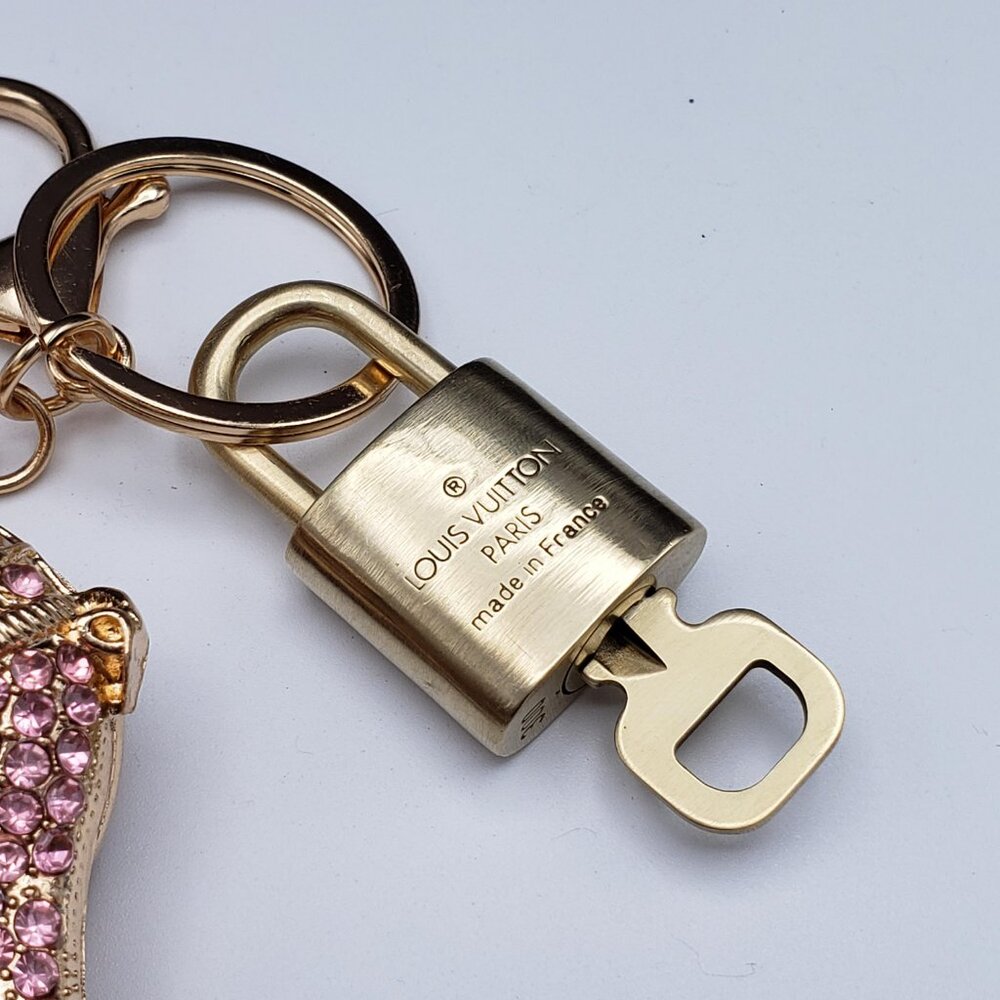 Authentic Louis Vuitton Lock & Key with Unbranded Elephant Charm, Keychain - Picture 6 of 12
